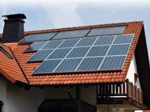 Adana Karaisalı’da Sürdürülebilir Yaşam: 6 kW Güneş Paneli, Güvenlik Kamerası ve Otomatik Kapı Sistemi